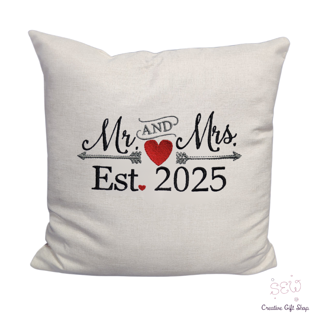 2025 Wedding Pillow with cover and insert